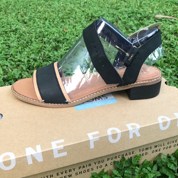 Toms Shoes - Toms Camilia Black Leather Sandals